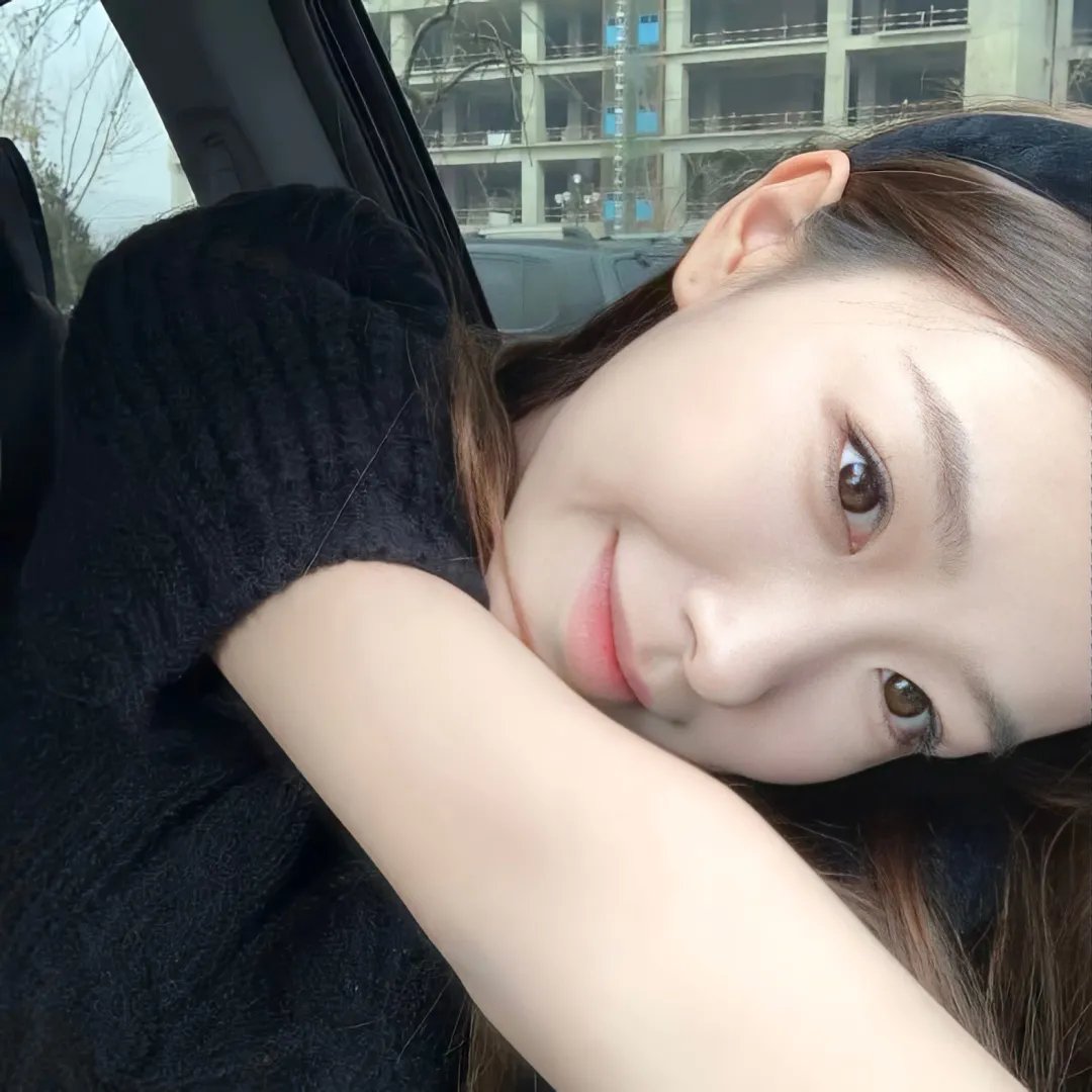 荒唐男荒唐女